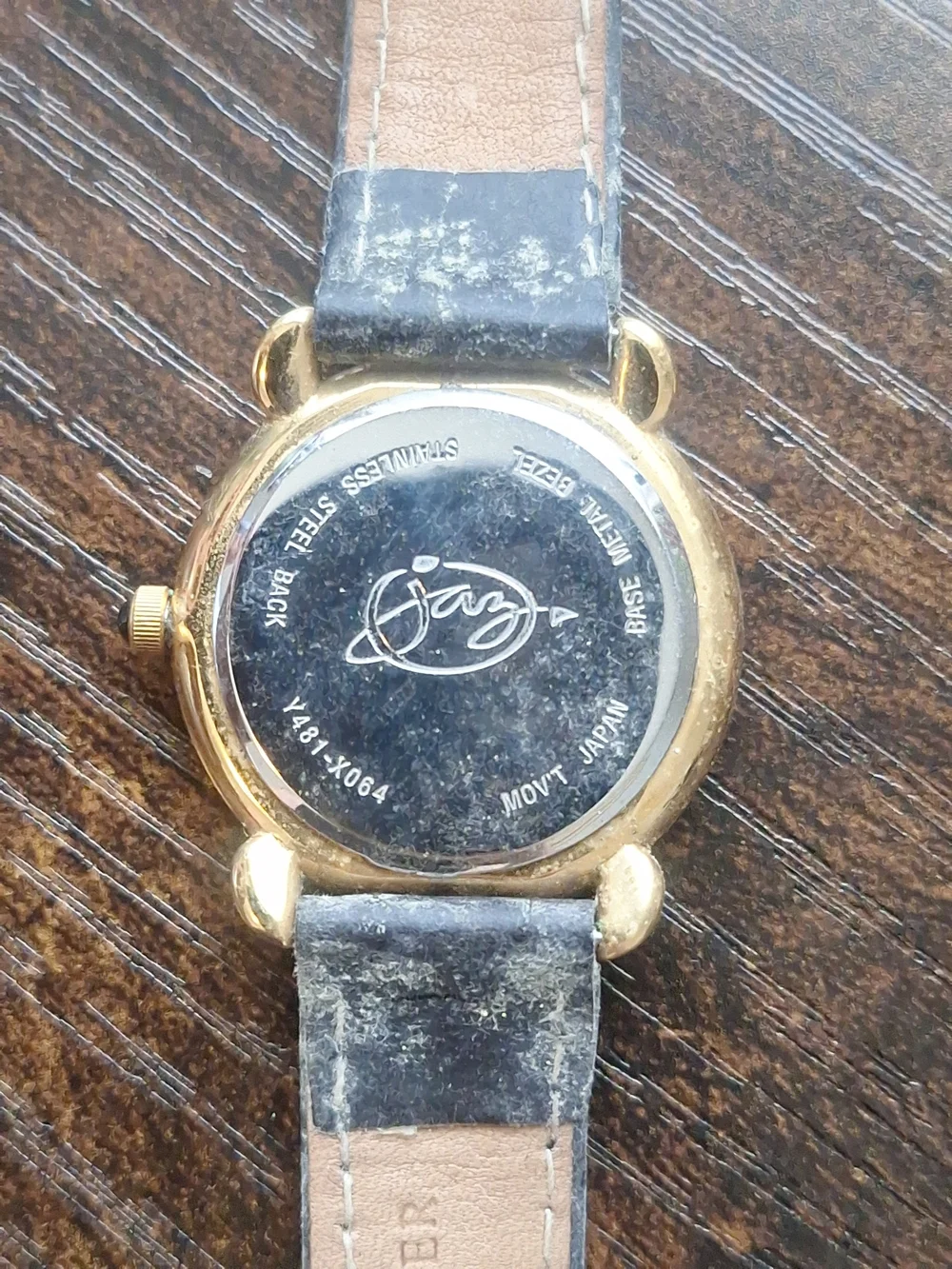 Vintage Mickey Mouse Gold-Tone Case Watch with Black Strap and Blue Dial